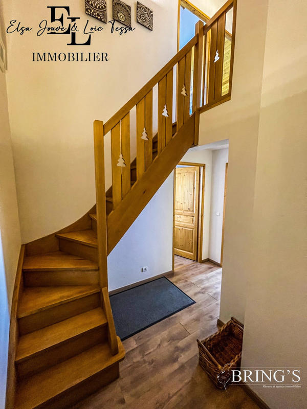 Duplex - 61 m² - 5 pièces