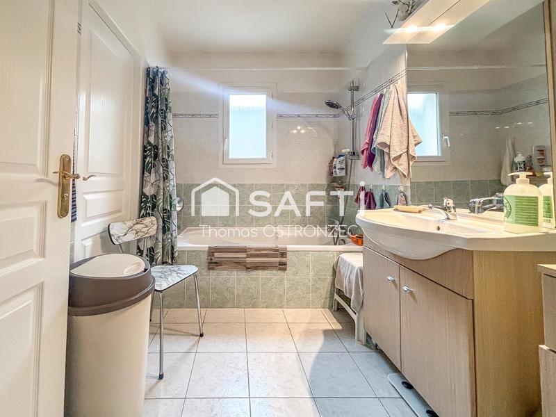 Maison - 101 m² - 5 pièces