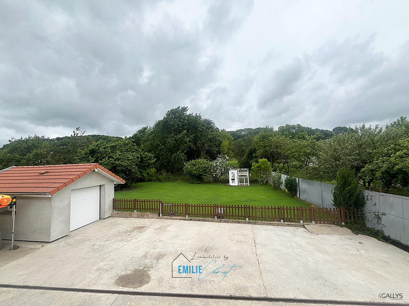 Maison - 110 m² - 5 pièces