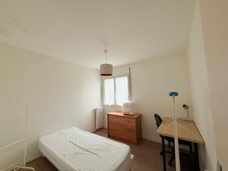 Appartement - 80 m² - 4 pièces