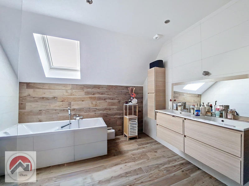 Maison - 160 m² - 6 pièces