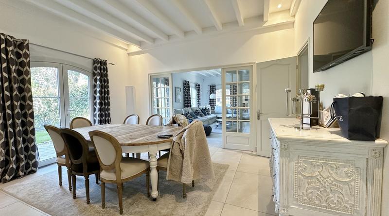 Maison contemporaine - 166 m² - 6 pièces