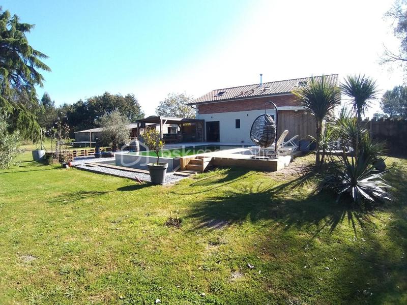 Maison ancienne - 140 m² - 5 pièces