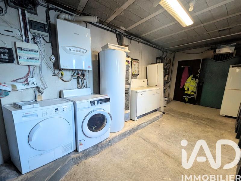 Maison - 143 m² - 7 pièces