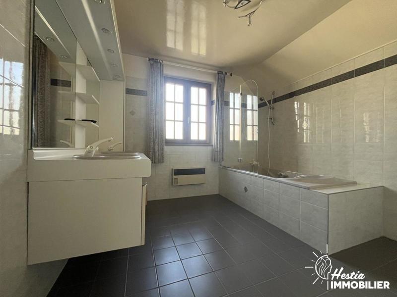 Propriété - 185 m² - 7 pièces