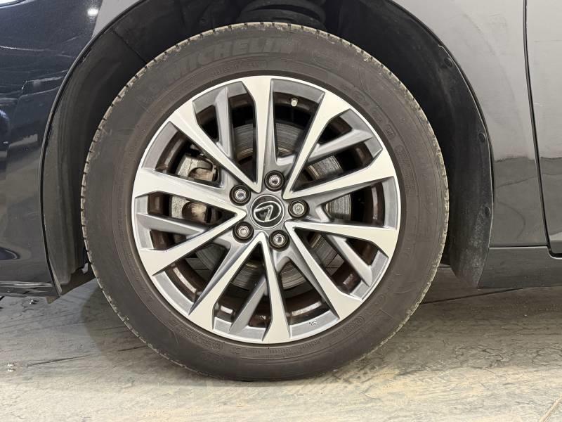 Lexus Es 300h Business