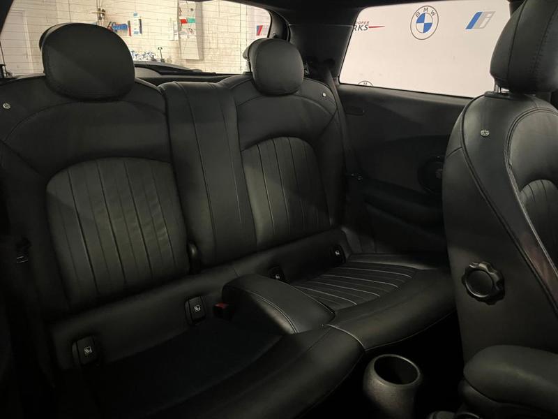 Mini 3 portes Hatch Electric F56 Bev Lci Cooper se 184 ch Edition Mosaert