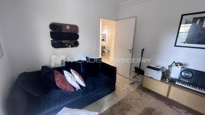 Appartement - 140 m² - 4 pièces