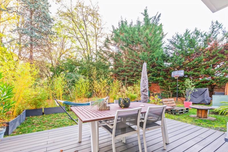 Appartement - 98 m² - 5 pièces