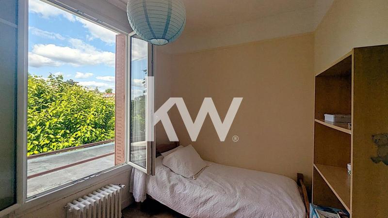 Maison - 122 m² - 6 pièces