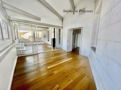 Appartement - 149 m² - 7 pièces