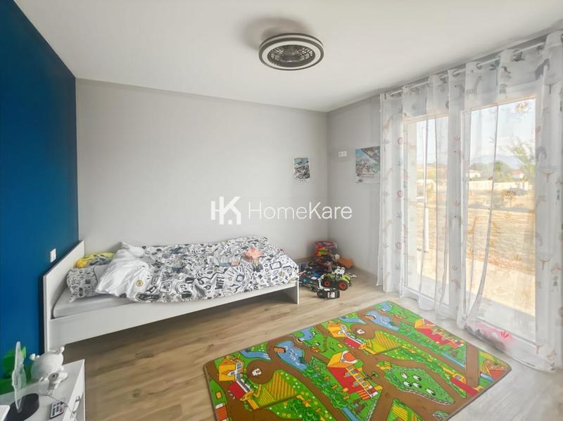 Maison - 145 m² - 5 pièces