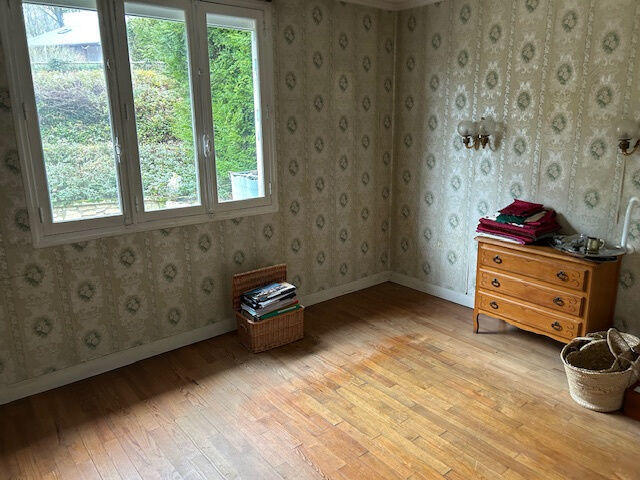 Maison - 81 m² - 5 pièces