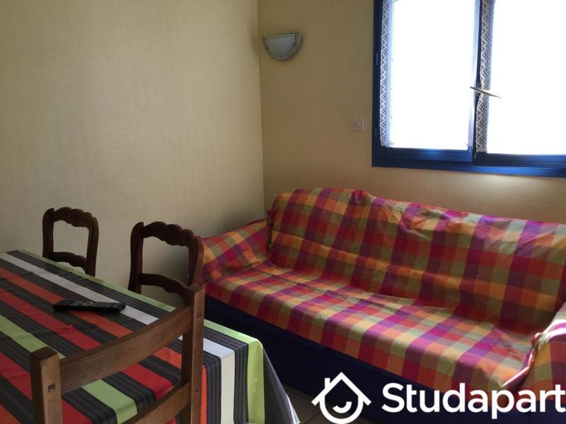 Maison - 10 m² - 1 pièce