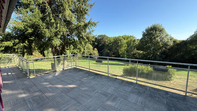 Maison - 152 m² - 6 pièces