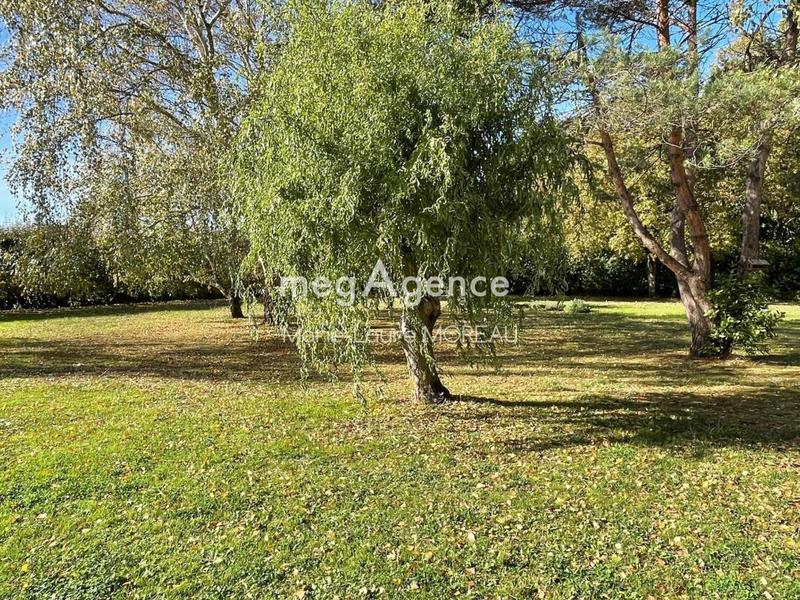 Maison - 213 m² - 6 pièces