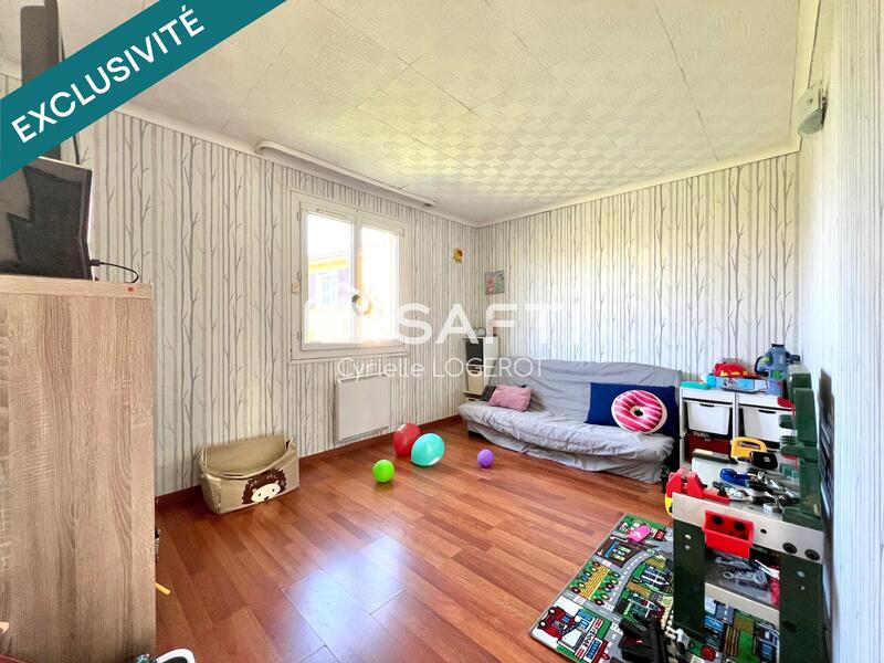 Maison - 137 m² - 6 pièces