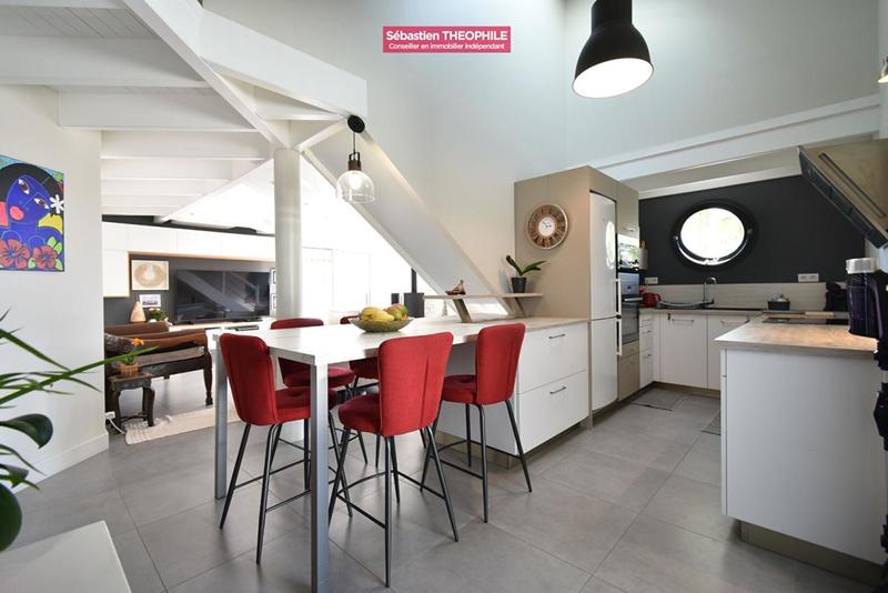 Maison - 130 m² - 6 pièces