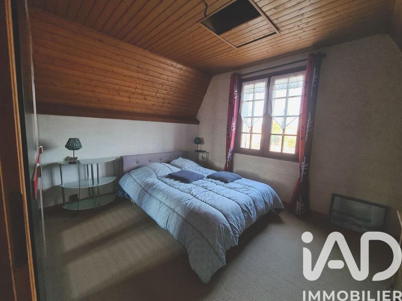 Maison - 200 m² - 8 pièces