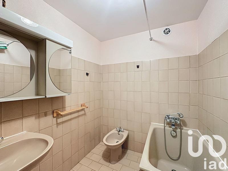 Maison - 199 m² - 9 pièces