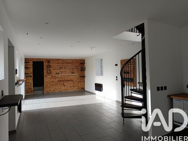 Maison - 167 m² - 8 pièces