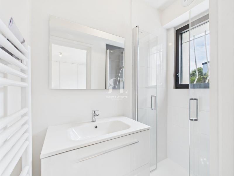 Appartement - 104 m² - 3 pièces