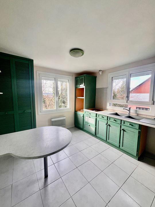 Maison traditionnelle - 120 m² - 6 pièces