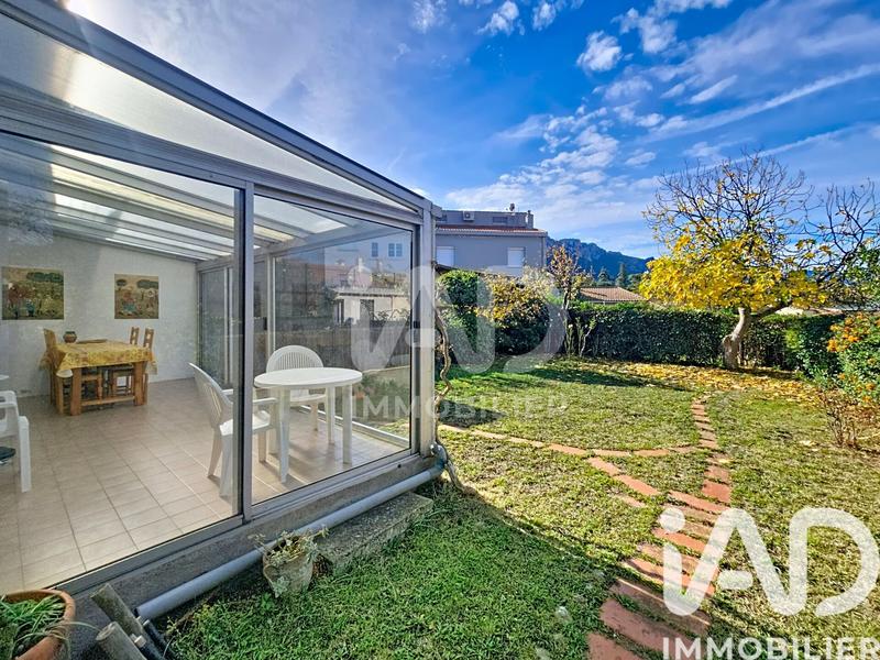 Maison - 150 m² - 5 pièces