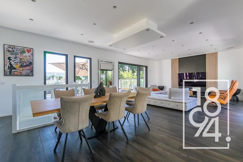 Maison - 165 m² - 4 pièces