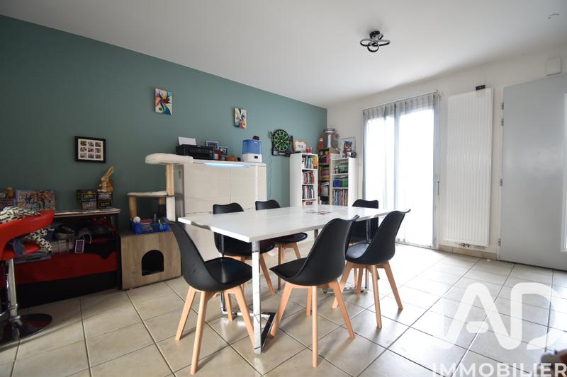 Maison - 92 m² - 4 pièces