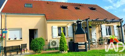 Maison - 98 m² - 6 pièces