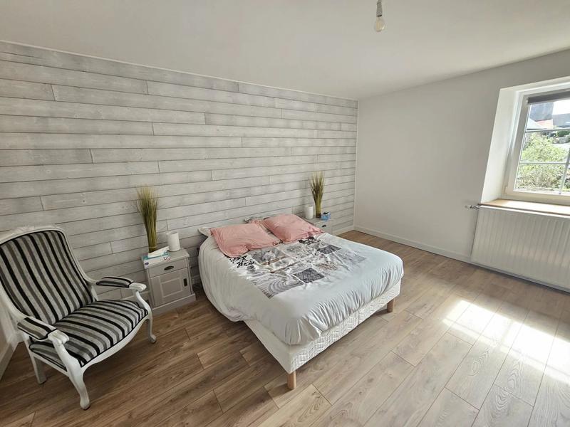 Maison - 185 m² - 5 pièces