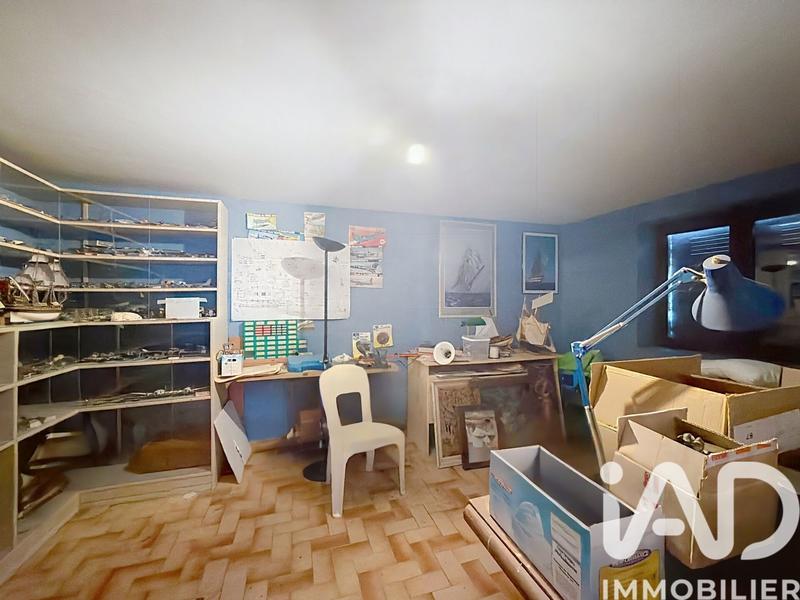 Maison - 180 m² - 6 pièces