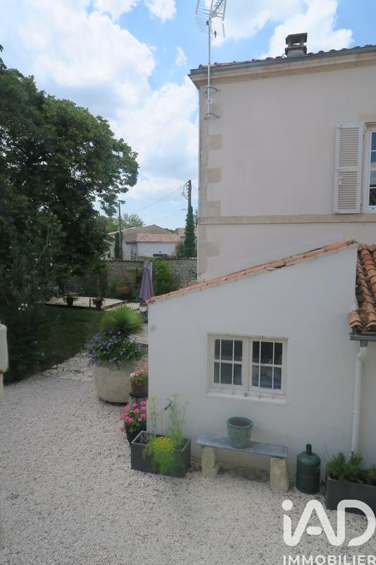 Maison de maîtres - 431 m² - 15 pièces