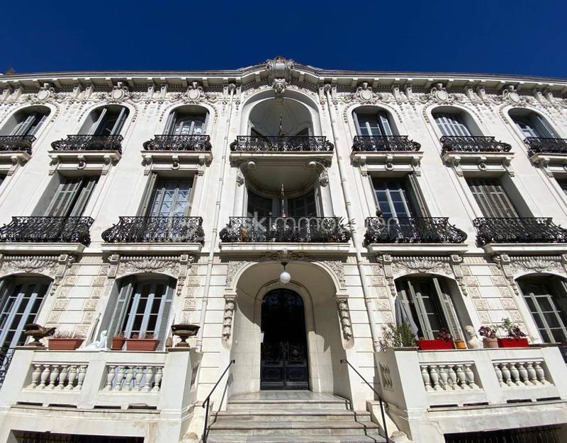 Studio - 11 m² - 1 pièce