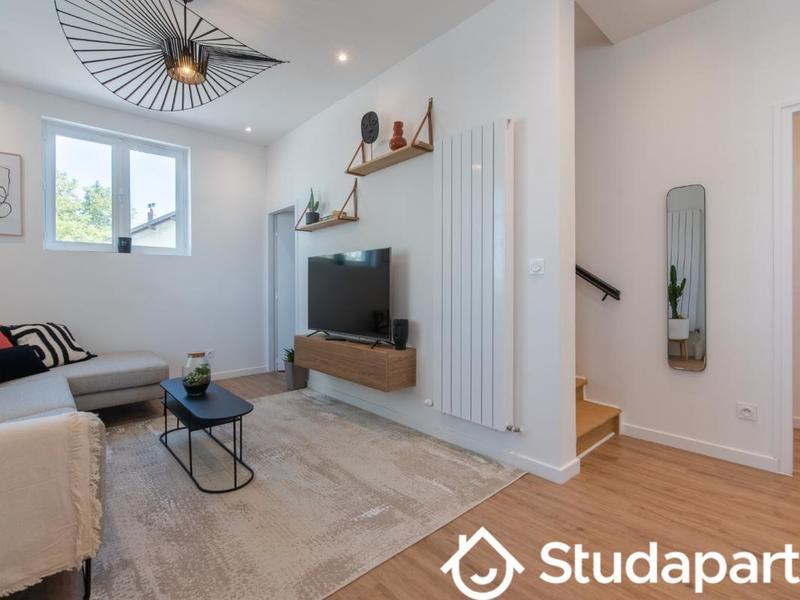 Chambre - 12 m² - 1 pièce