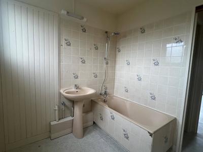 Appartement - 77 m² - 5 pièces