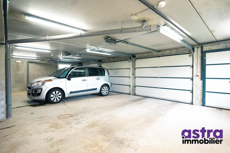 Maison traditionnelle - 153 m² - 8 pièces