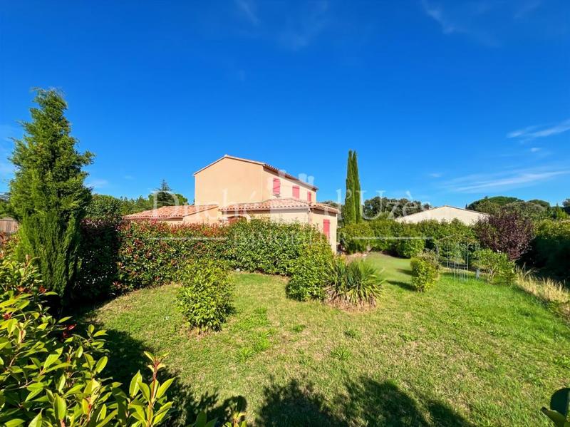 Maison - 107 m² - 5 pièces