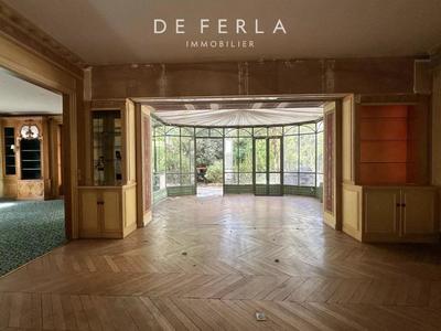 Hôtel particulier - 470 m² - 14 pièces