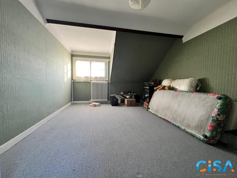 Maison - 92 m² - 5 pièces