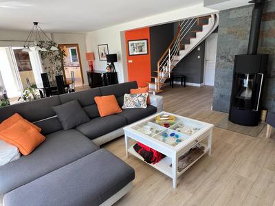 Maison - 172 m² - 5 pièces