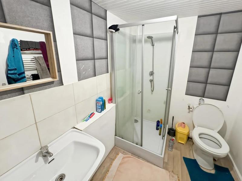 Maison - 2 502 m² - 10 pièces