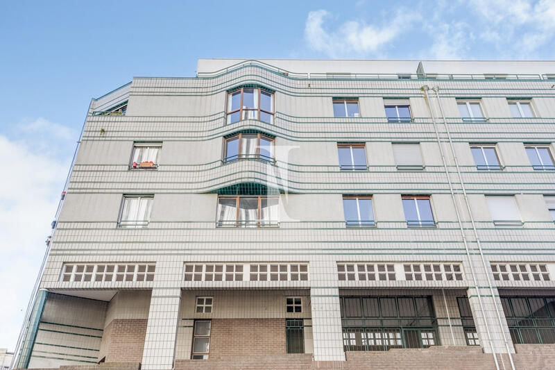 Appartement - 57 m² - 2 pièces