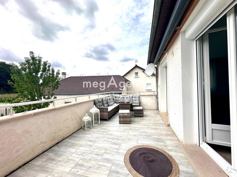 Maison - 143 m² - 5 pièces