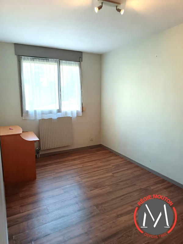 Appartement - 86 m² - 4 pièces