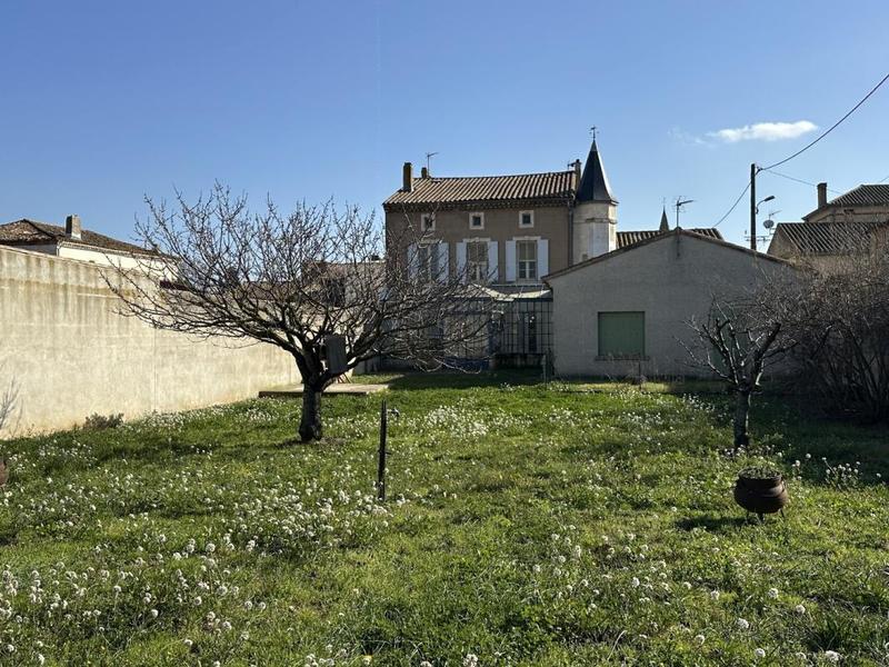 Maison de maîtres - 419 m² - 16 pièces