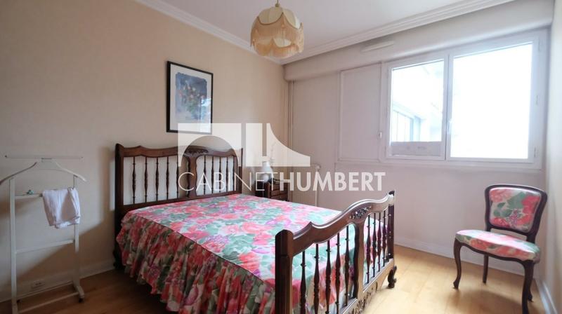 Appartement - 144 m² - 6 pièces