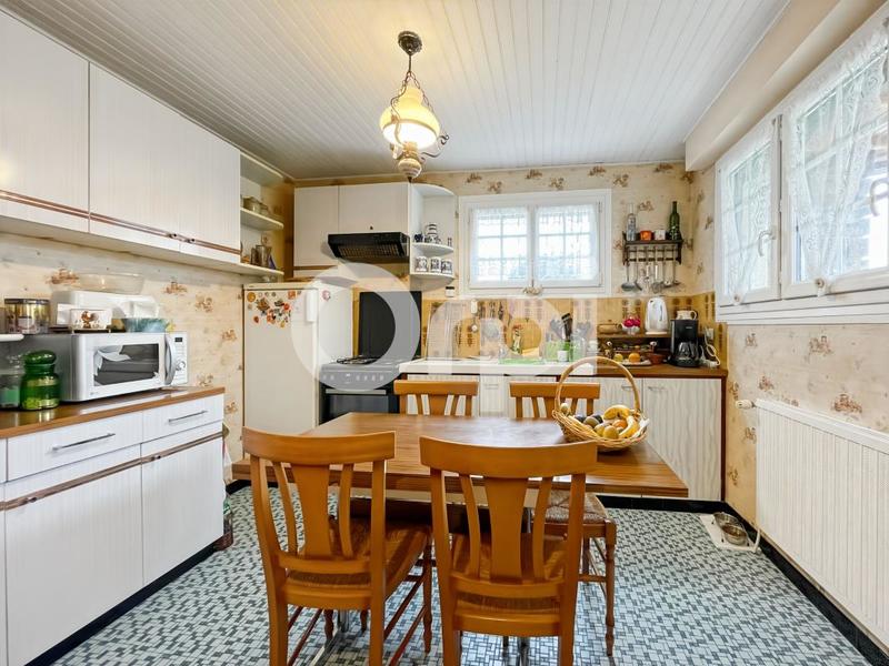 Maison - 120 m² - 5 pièces