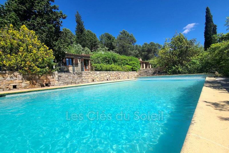 Demeure - 233 m² - 8 pièces